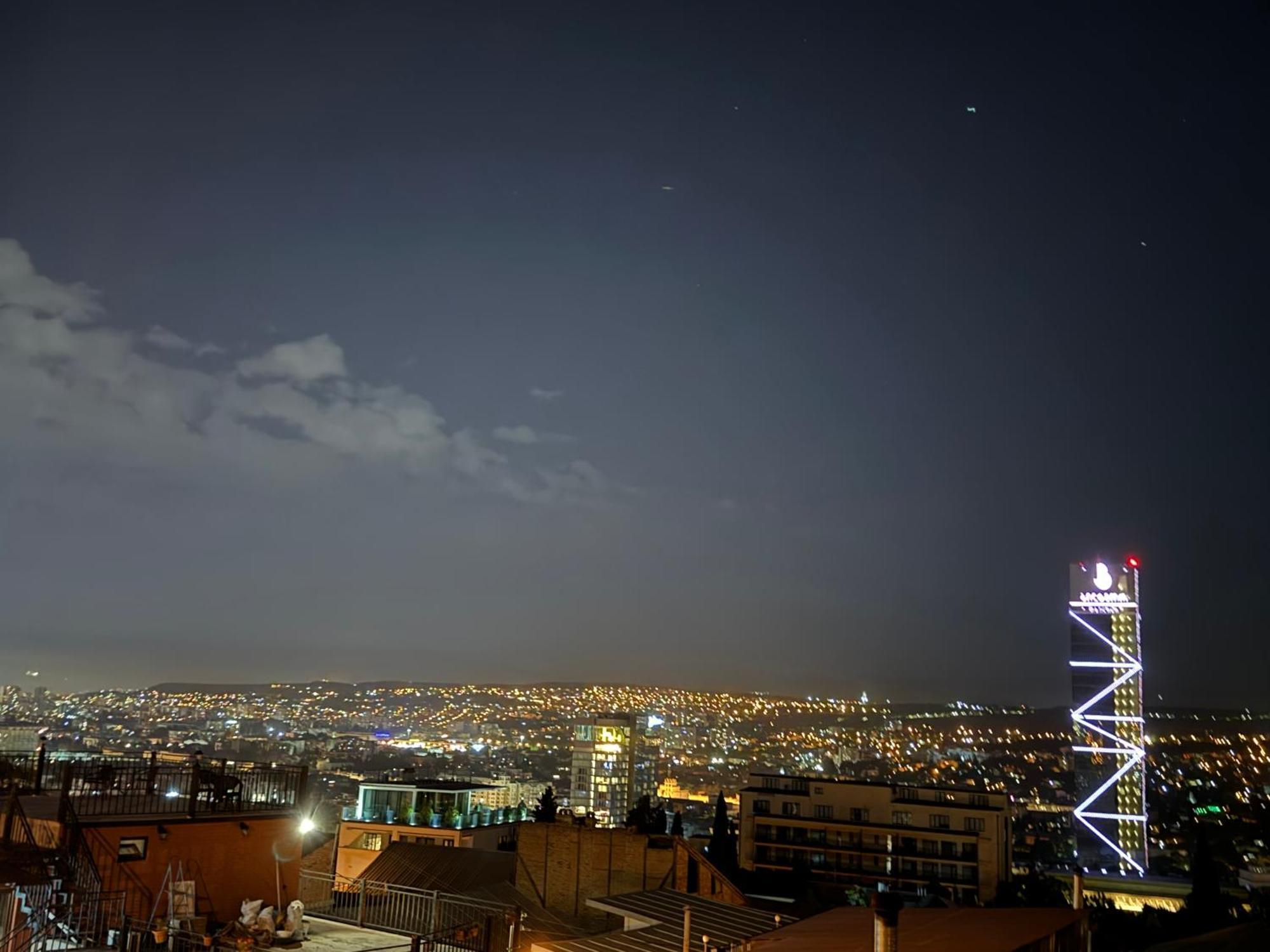 Brothers Apartments With Terrace In Old Tbilisi Exteriér fotografie